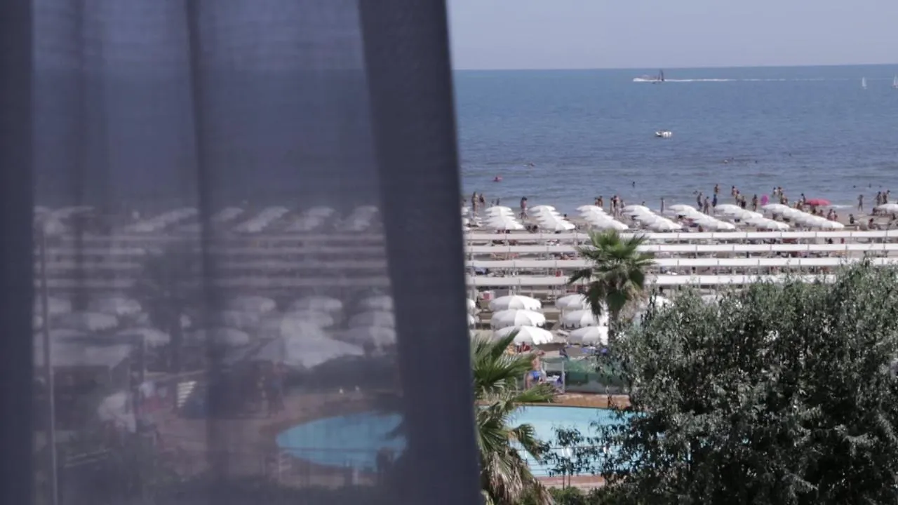 Hotel Brig Риччоне 3*,  Италия